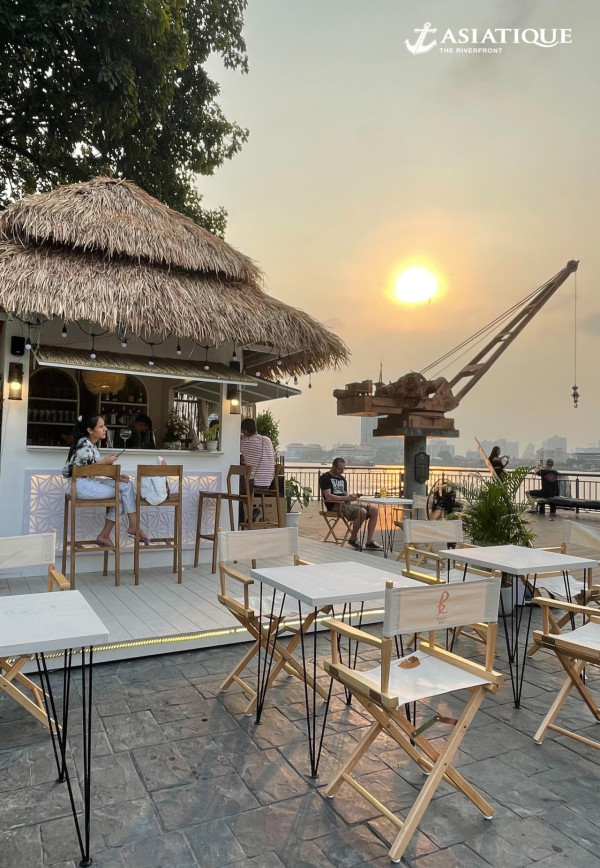 河濱夜市（圖片來源：Facebook@Asiatique The Riverfront Destination ）