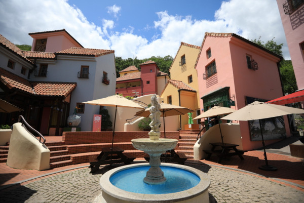 小法國村（圖片來源：pfcamp.com） 