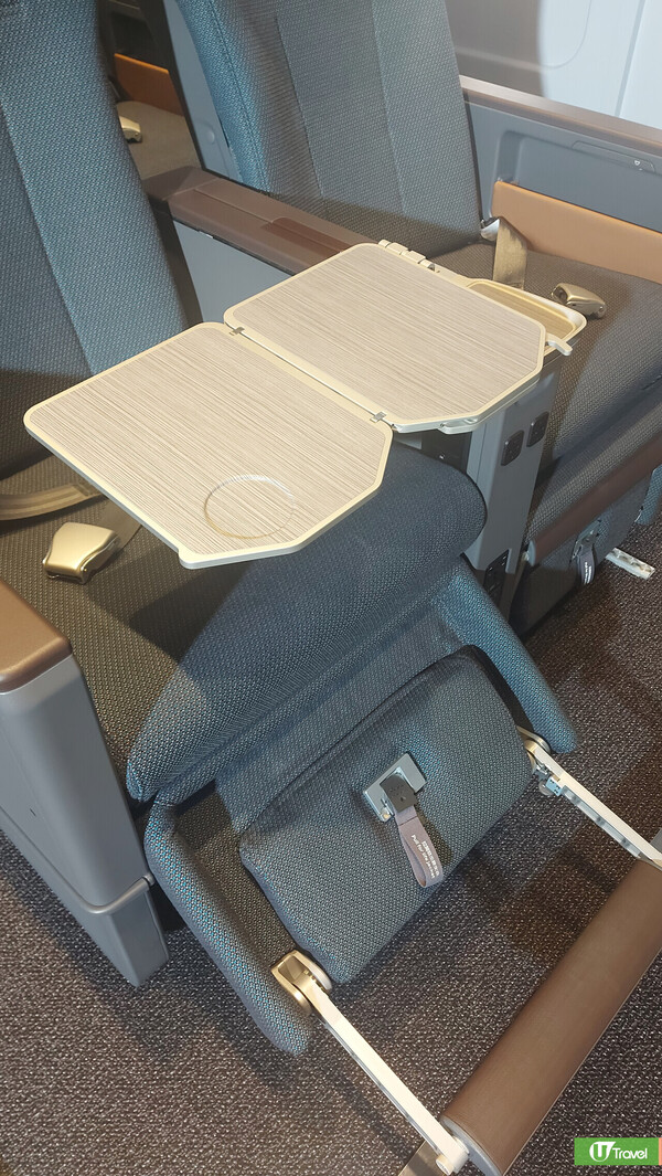 國泰航空全新特選經濟客艙率先睇!座椅、機上娛樂系統全面升呢