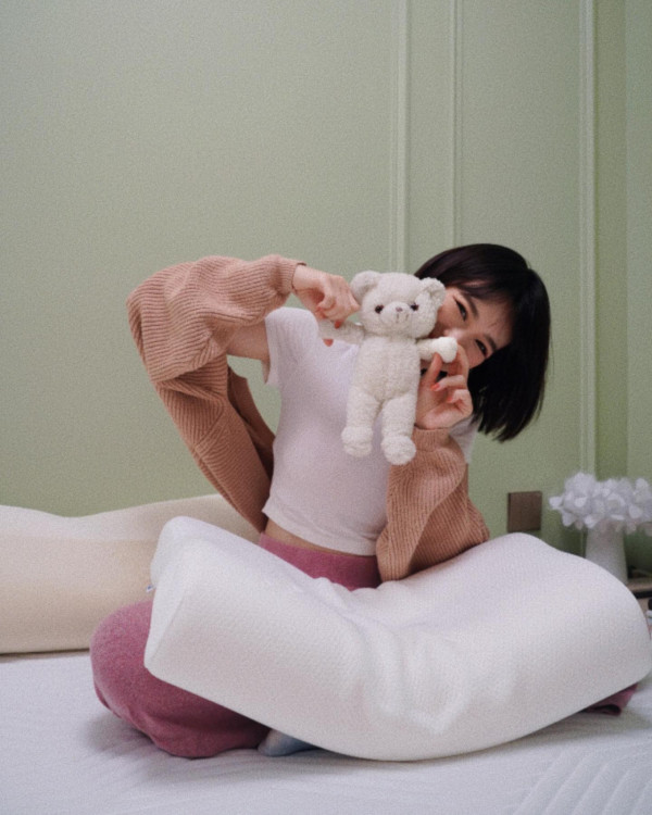 林明禎新歌預告大派福利！突破性感尺度露美臀險走光 ! 