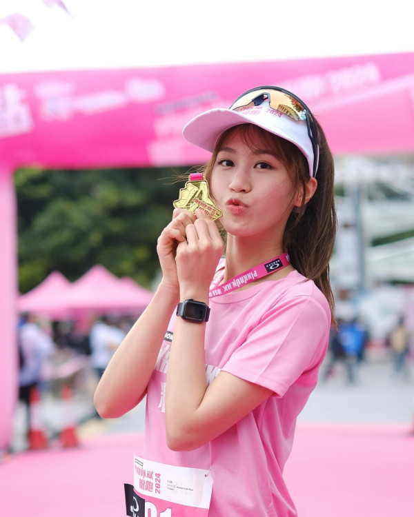 東張女神梁麗翹生日獲老公送美國農田！嫁入豪門升呢名媛狂晒奢華生活！ 