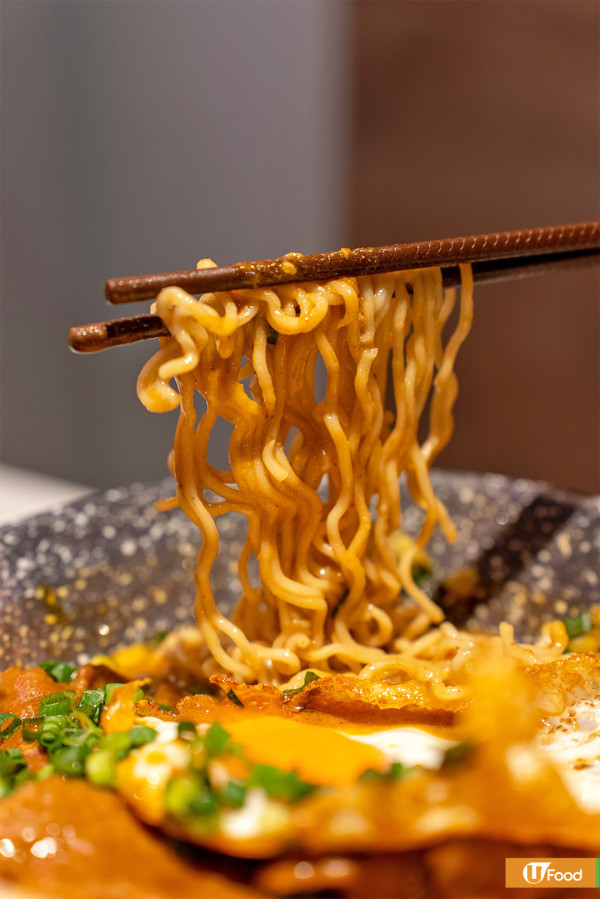 連鎖餐廳$48任食流心蛋沙嗲牛麵60分鐘放題 指定分店!　