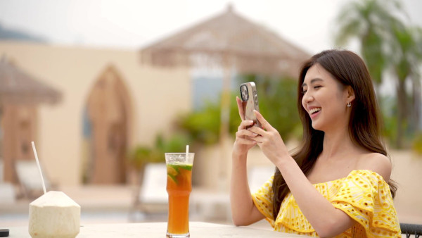 吃貨橫掃深圳|彭慧中再上演美人出浴!6號發揮「食平啲」本色同街市姐姐講價