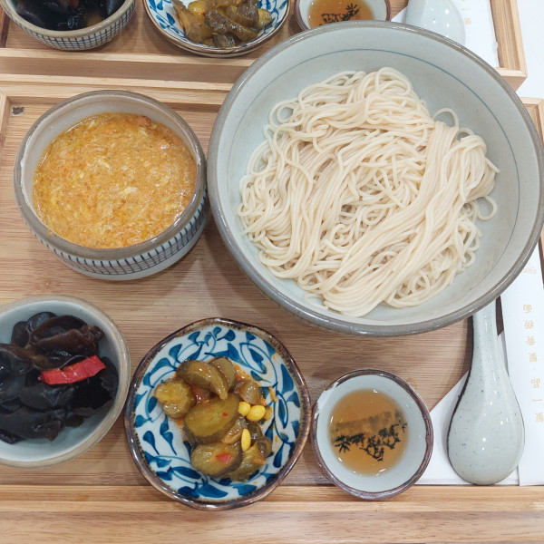 網友跟TVB朝聖深圳199元蟹黃餐 食完呻中伏：唔知食咗乜嘢！有人如此解釋... 