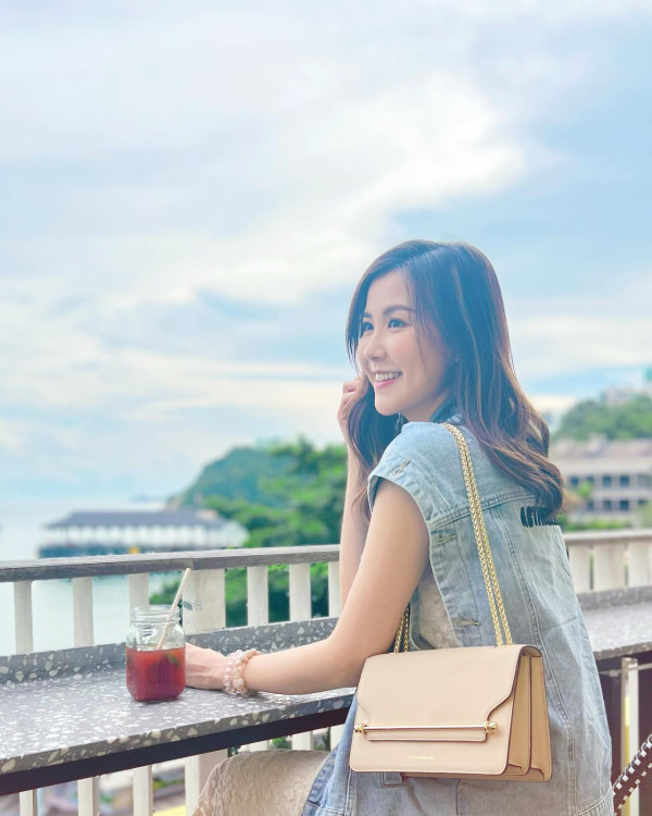 劉佩玥IG消失一個月終於上水!突然長文揭神隱原因!網民讚又靚咗