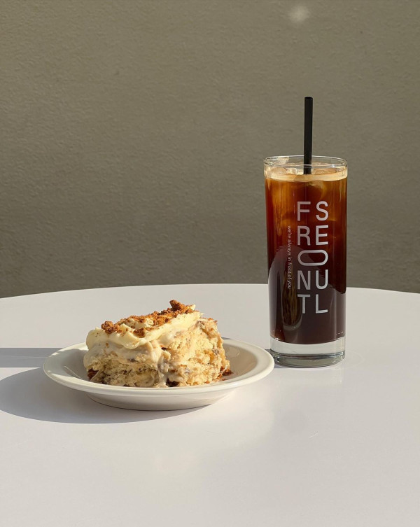 新沙洞front seoul(圖片來源:IG@front_seoul) 新沙洞front seoul(圖片來源:IG@front_seoul)