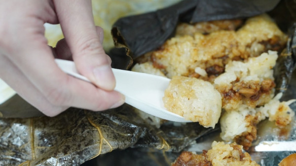 走塑新法例｜香港酒店驚見「茄汁包裝」牙膏  旅客呻難用超唔衛生：好嘔心！ 