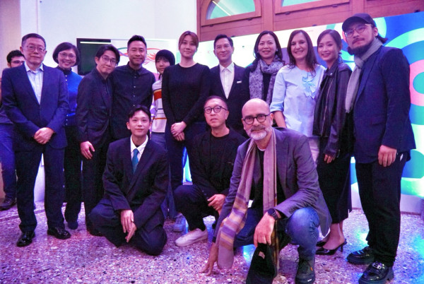 張家輝為執導《贖夢》再訪烏甸尼  與香港新晉導演展示本地電影