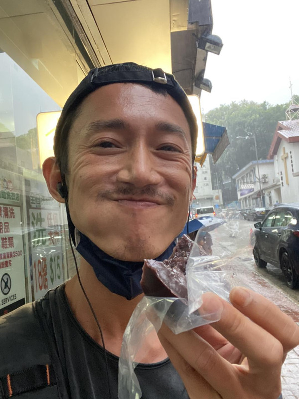 頂流男團成員變滄桑大叔 近年移居內地 患怪病發福惹心酸