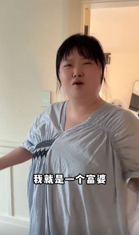 細細粒狂曬美食相自言食極唔肥 遊澳洲瘋狂打卡 公開最新磅數 