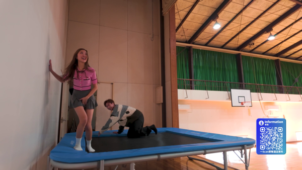 怪宿宿|TVB小花三點式泳衣福利逐格睇!豪住遊艇酒店︰港姐感覺返晒嚟