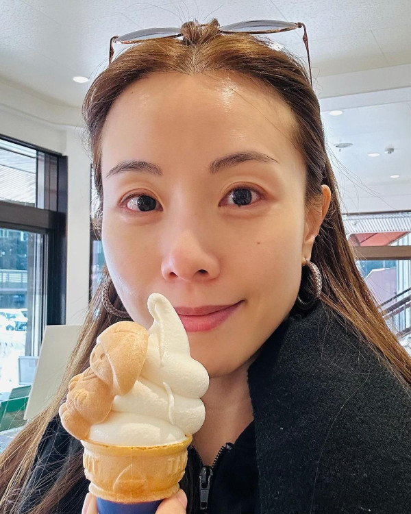 鄧麗欣海島度假「出股惑」!激罕曬泳裝照 Fit爆身材超吸睛