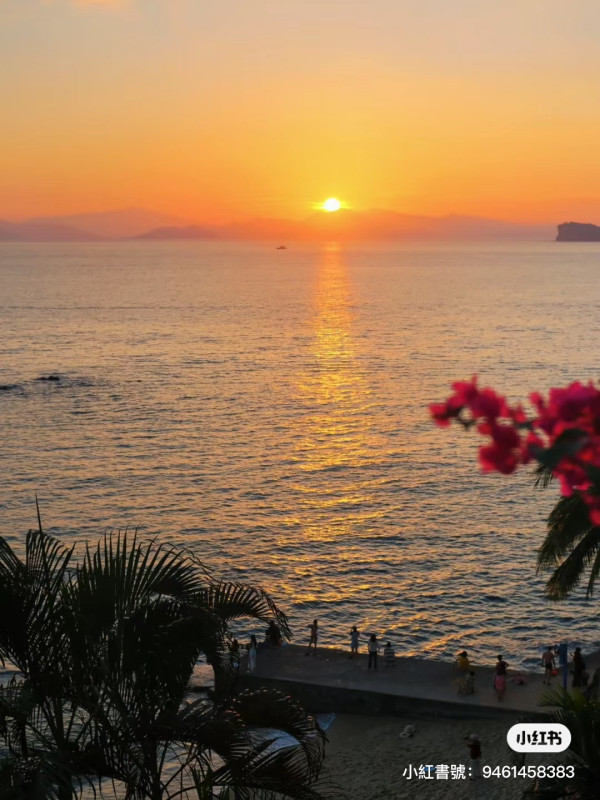 深圳南澳懸崖海景餐廳「苫也 Sanyea」 絕美日落靚景/水池圓形卡座/打卡旋轉樓梯