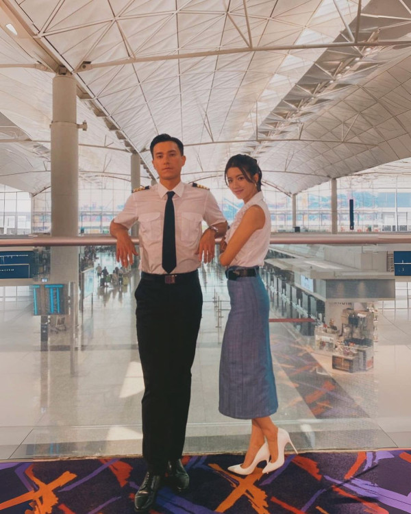 TVB小生再扮機長拍廣告有型有款 曾被讚有潛質做機師：撈唔掂演員會試 