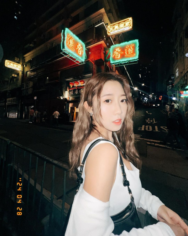 前TVB小花泳裝上陣大曬驕人上圍 再訪台灣又中5千消費金 教一招易中獎