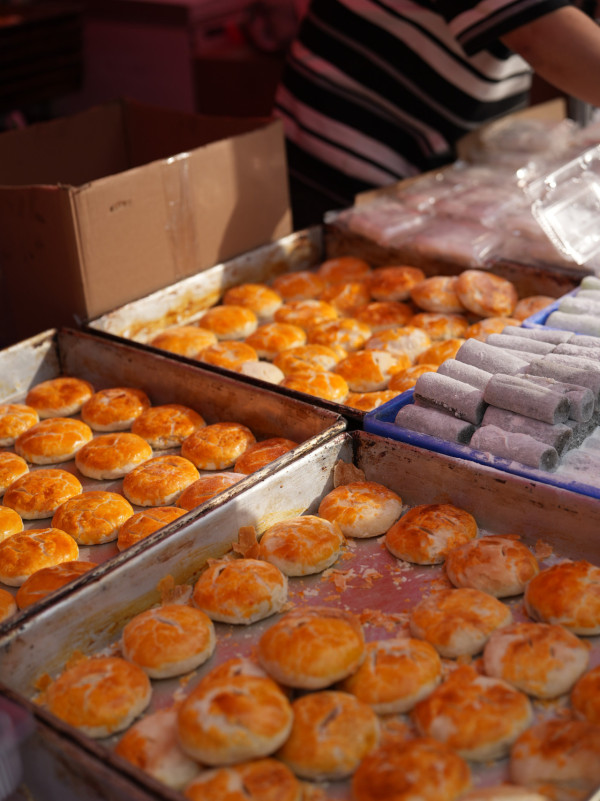 青衣戲棚2024｜天后寶誕逾40檔掃街小食/打卡懷舊美食　神功戲/舞獅表演