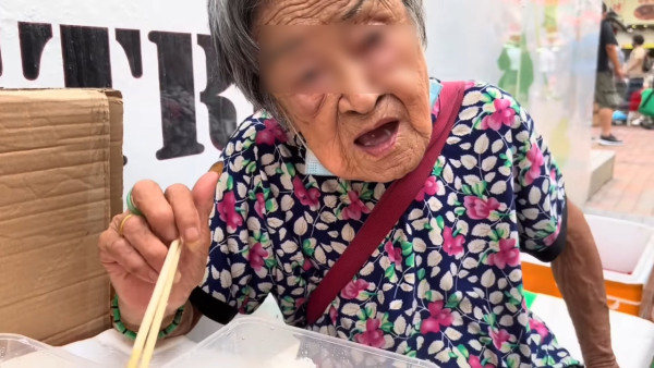 92歲婆婆深水埗街頭露宿 一個心酸原因有樓不住瞓街3年