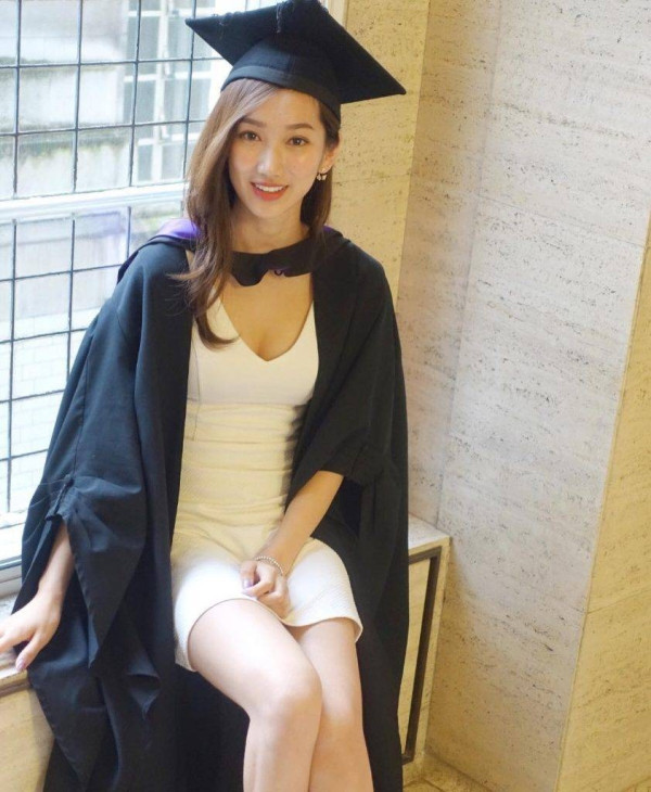 《東張》女主持遊新加坡曬Fit爆身材 自爆旅行後「生蛇」:又痕又痛