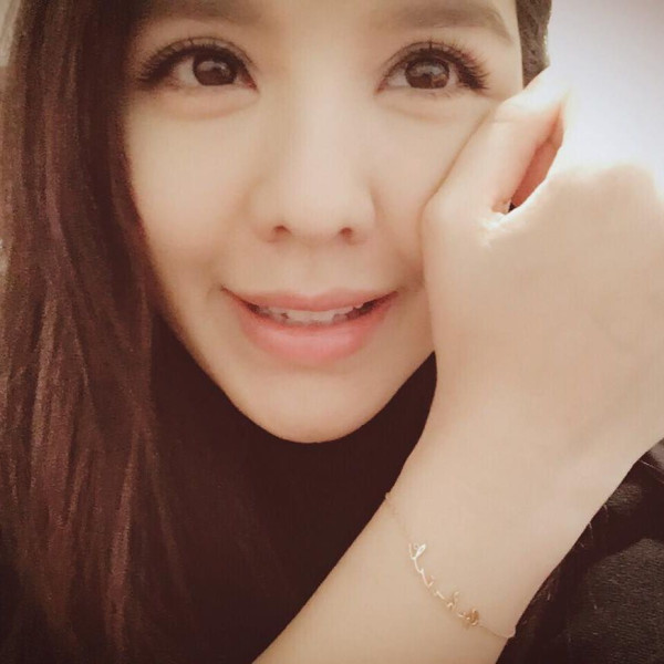 官恩娜獨遊蒙古教2招「自救」 拜訪巫師被對方爆一事嚇到喊 