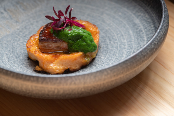 銅鑼灣日本關西壽喜燒店  和牛海膽蓋飯／鵝肝豆乳蛋漿多士／螢光魷魚