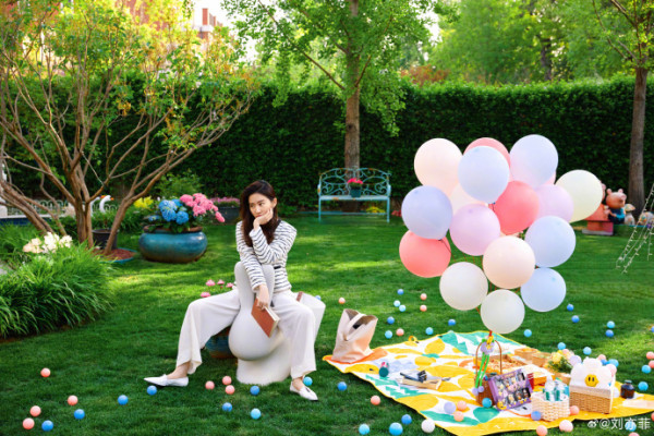 37歲劉亦菲生圖驚見發福走樣!臉型嚴重浮腫!狀態憔悴引粉絲擔心