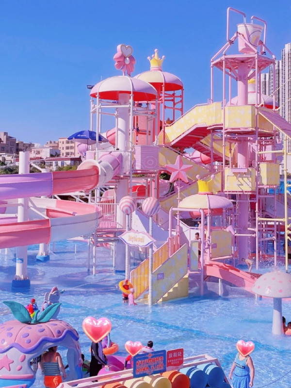 深圳夢幻粉紅水上樂園「星高度夢想水世界」 3萬平方米!打卡彩虹滑梯/人造衝浪/漂流玻璃橋
