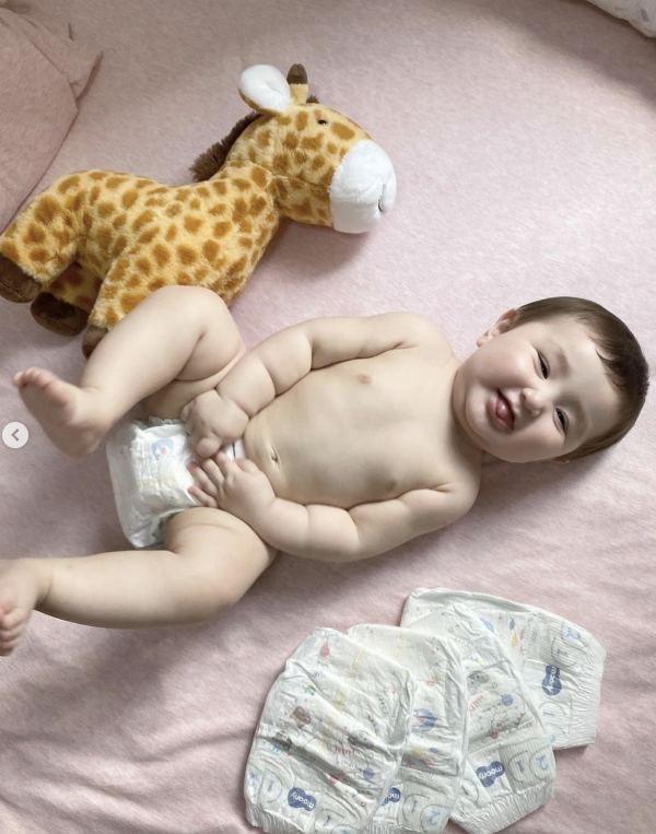 前TVB女藝人遊泰國曬零贅肉Fit爆身材 去年秘密產子後極速修身 囝囝超可愛 