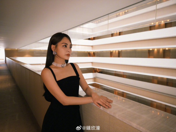 Twins北美巡唱遇加州7級地震 阿Sa直言被嚇醒！打卡大瀑布 粉絲激讚美貌17年如一日 