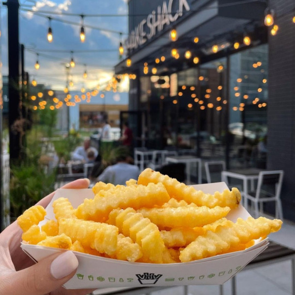 外媒點評12大最佳美式快餐店 Five Guys排第六/Jollibee都入圍?