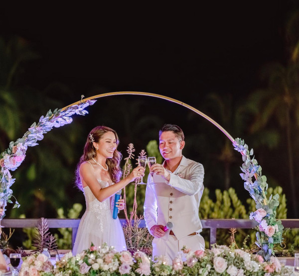 前港姐季軍誕女榮升新手媽媽!拍片餵人奶惹熱論!大呻餵人奶的辛酸