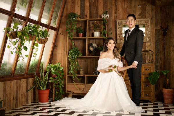 前港姐季軍誕女榮升新手媽媽!拍片餵人奶惹熱論!大呻餵人奶的辛酸