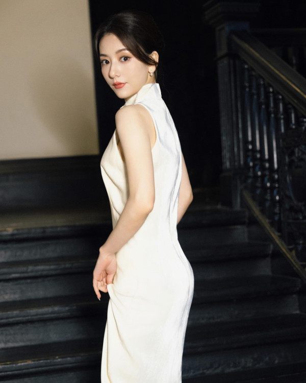 林明禎新歌預告大派福利！突破性感尺度露美臀險走光 ! 