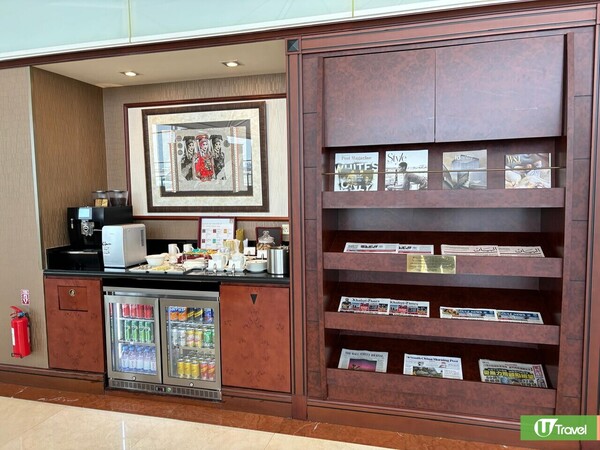 香港機場Emirates阿聯酋航空貴賓室翻新重開！自助餐美食／淋浴室設施 