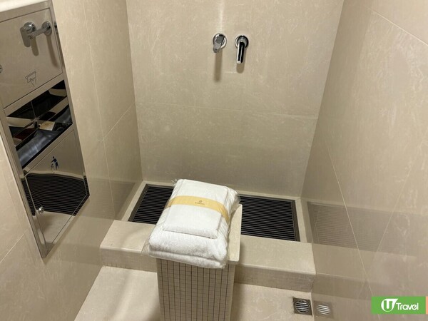 香港機場Emirates阿聯酋航空貴賓室翻新重開！自助餐美食／淋浴室設施 