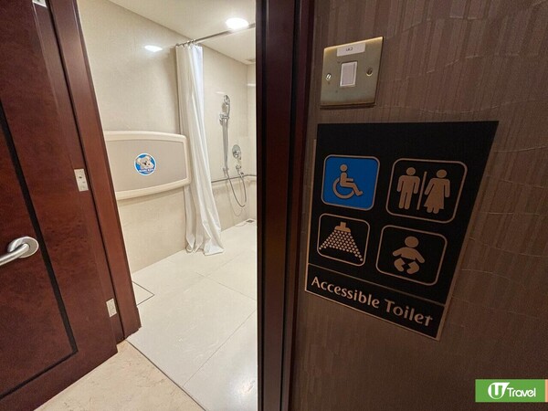 香港機場Emirates阿聯酋航空貴賓室翻新重開！自助餐美食／淋浴室設施 