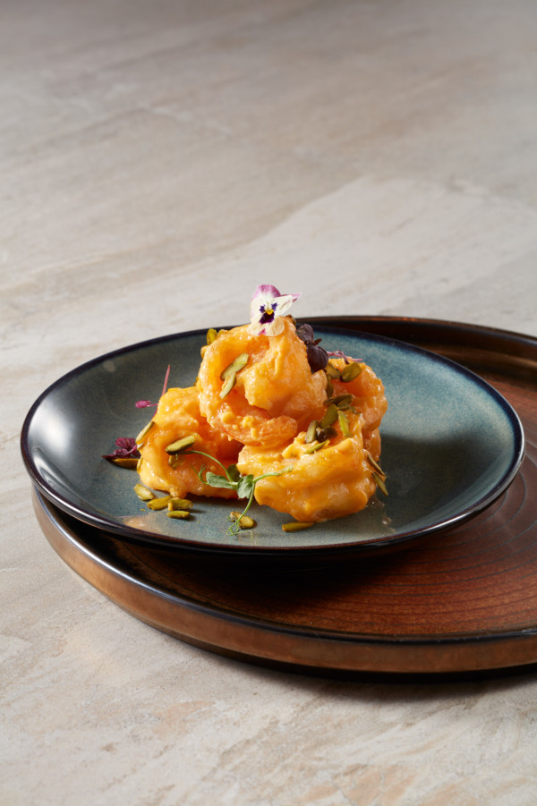 海景星馬菜餐廳推出全新海鮮菜式   芙蓉燒蟹／流沙牛油蟹／中環分店裝修重開