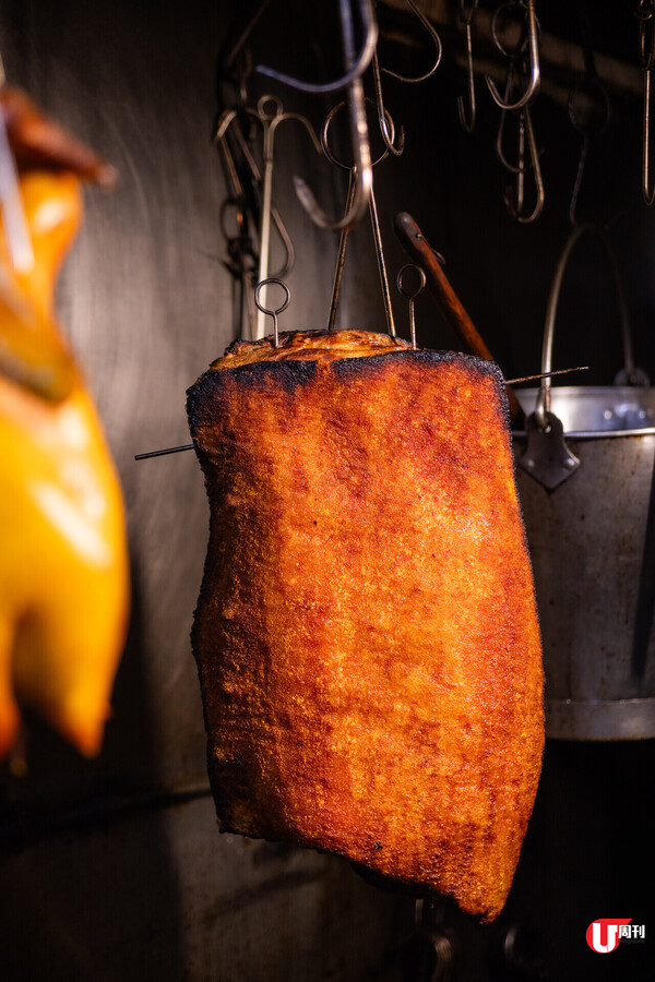 唔脆包換！兩重燒烤燒腩仔  佐敦 40 年燒味店新合成 限量手工脆皮乳豬 / 古法叉燒