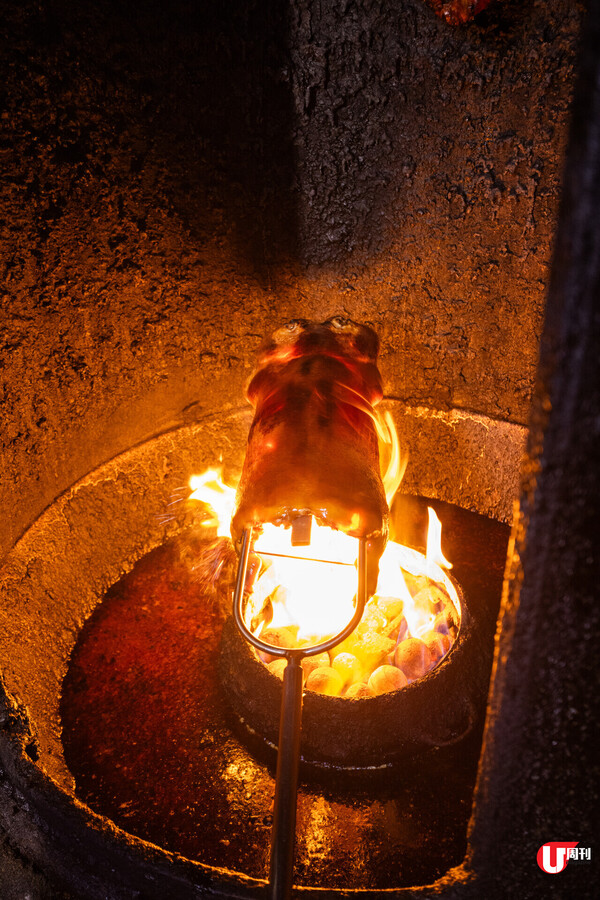 唔脆包換！兩重燒烤燒腩仔  佐敦 40 年燒味店新合成 限量手工脆皮乳豬 / 古法叉燒