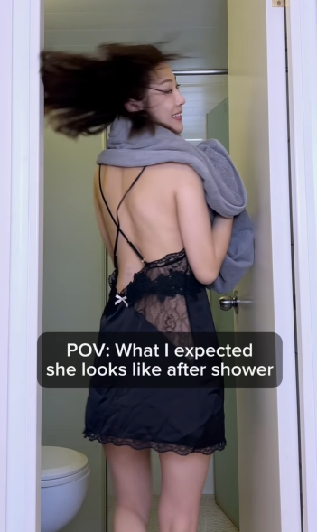 朱智賢讓「絕對領域」若隱若現惹遐想／圖片來源：IG@ashley_ellabel