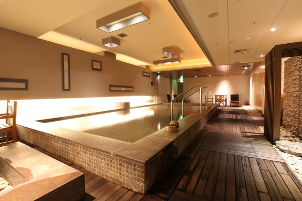 台北捷運淡水信義線 - 新北投站景點北投天玥泉會館（圖片來源：北投天玥泉會館 北投區 官網）