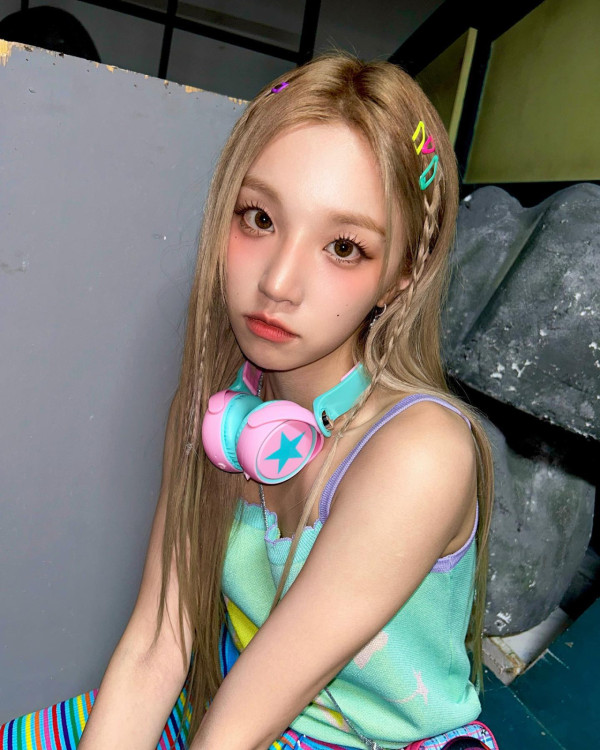 中分髮型圖鑑(編髮)Baby Braids