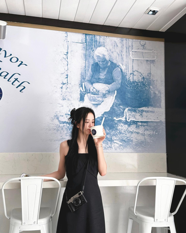 中分髮型圖鑑(編髮)中分八字瀏海+鯊魚夾