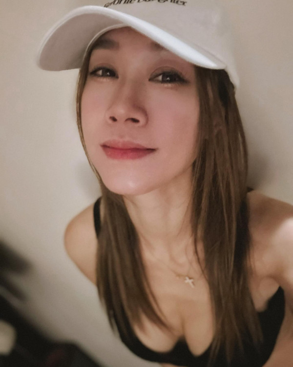 黃心穎二家姐黃心妙IG狂曬火辣相 弗爆身材超吸睛 瘋狂突破性感尺度！ 