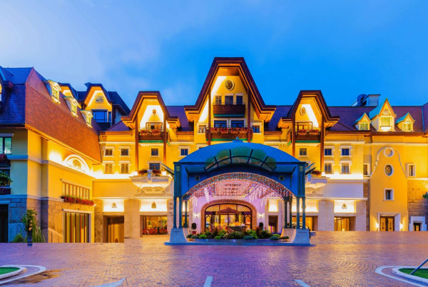 深圳東部華僑城最新玩樂攻略！2大主題園區/必玩景點/門票/酒店+地鐵交通方法 