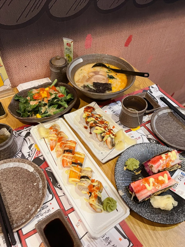 深圳坪山美食｜7. 貓鮮生日本料理(坪山店)（圖片來源：一只鸡腿菇＠小紅書）