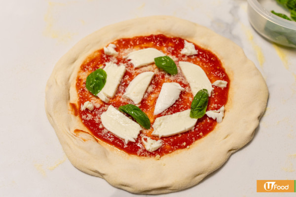 造Pizza拿坡里薄餅工作坊全紀錄！入廚新手都整到窯烤Pizza／附食譜＋做法