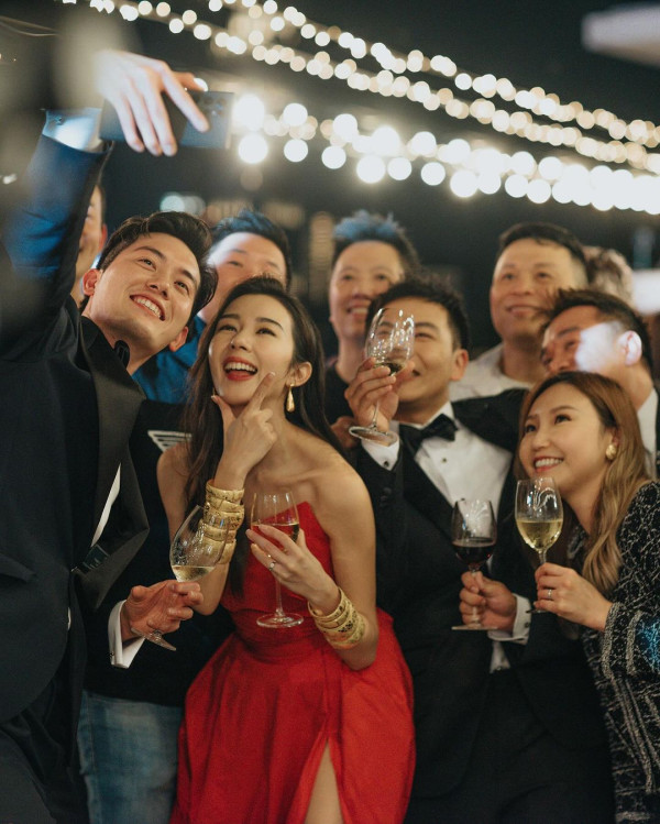 麥明詩與老公飛馬爾代夫度蜜月 被盛勁為「出賣」泳照:一早起身好正