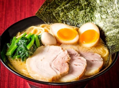啟德美食│橫濱家系町田商店 - 日本第二大拉麵店