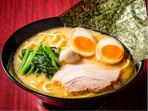 啟德美食│橫濱家系町田商店 - 日本第二大拉麵店