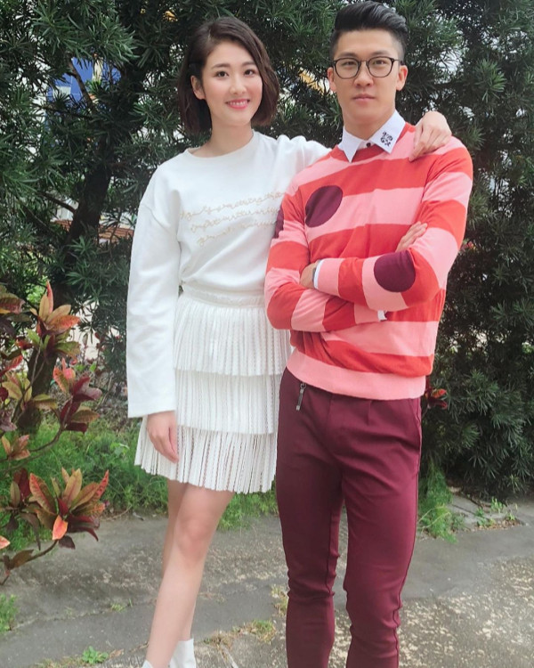 35歲女歌手譚嘉儀遊美國日日性感上陣 搭Uber竟意外收穫fans勁開心